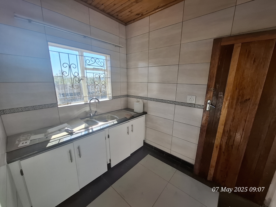 3 Bedroom Property for Sale in Lennoxton KwaZulu-Natal