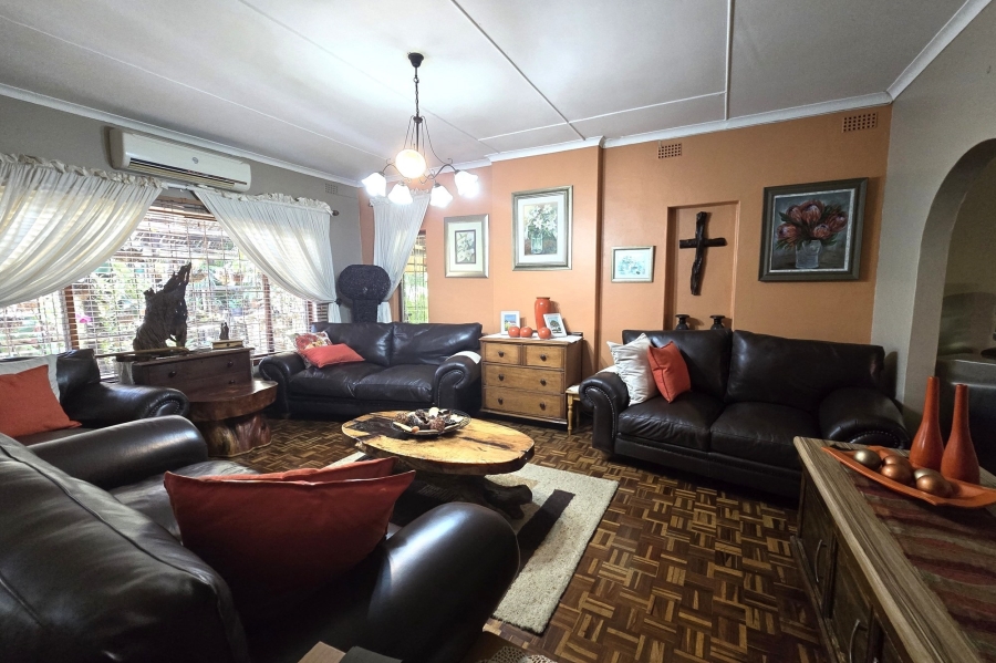 4 Bedroom Property for Sale in Meer En See KwaZulu-Natal