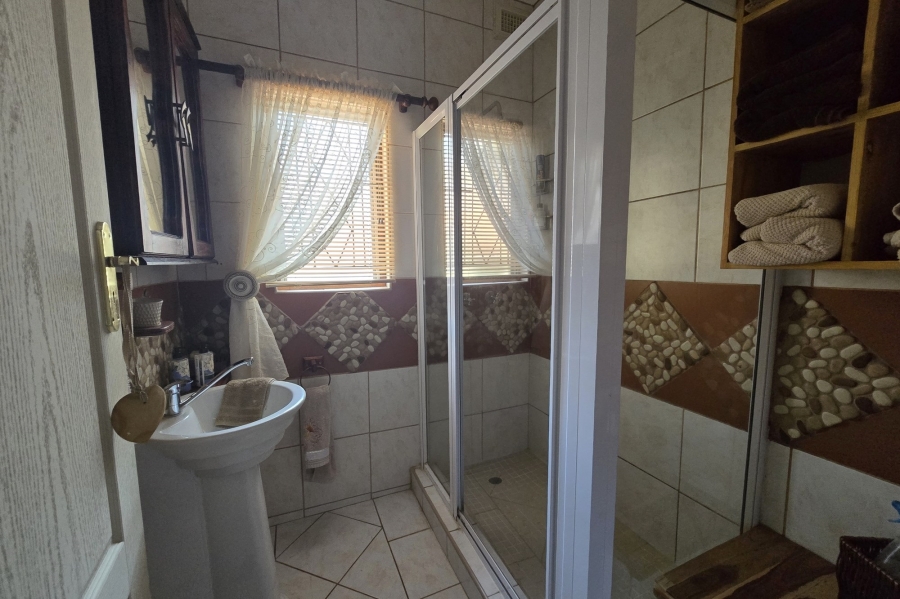 4 Bedroom Property for Sale in Meer En See KwaZulu-Natal