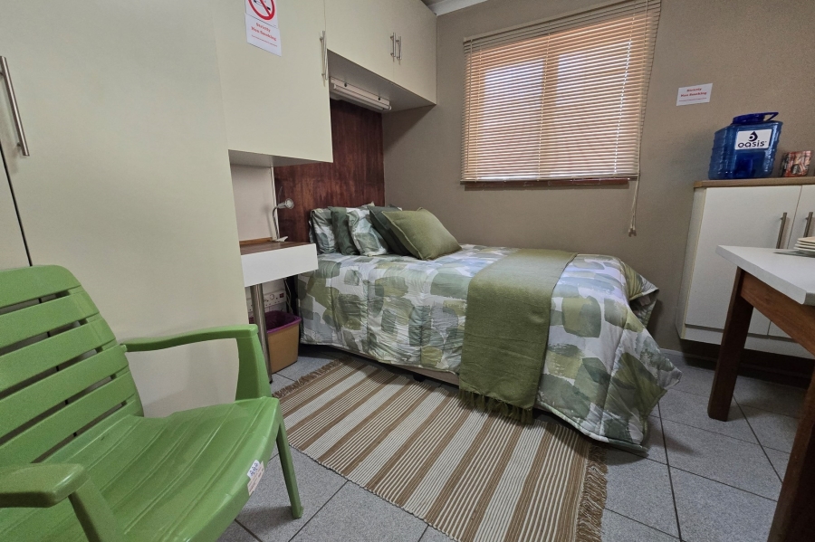 4 Bedroom Property for Sale in Meer En See KwaZulu-Natal