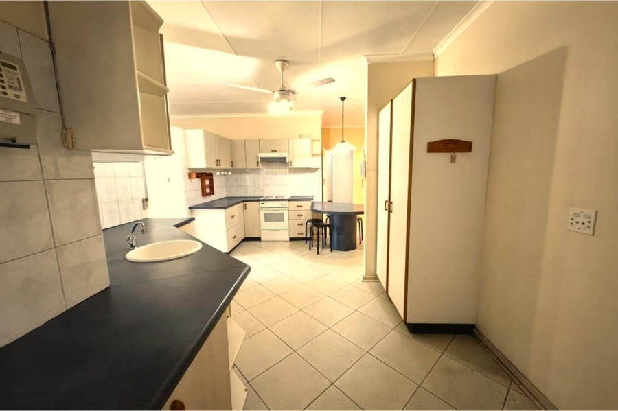 4 Bedroom Property for Sale in Meer En See KwaZulu-Natal