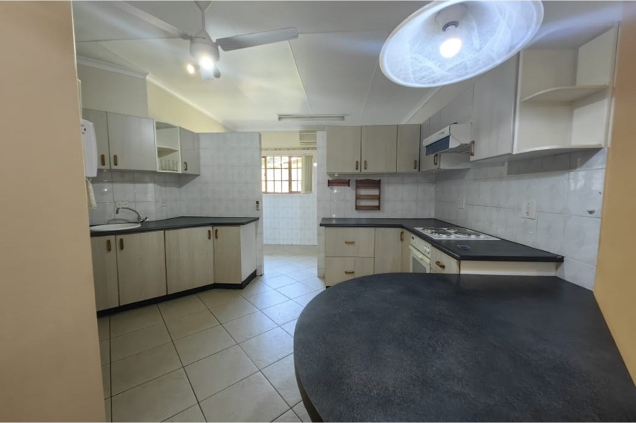 4 Bedroom Property for Sale in Meer En See KwaZulu-Natal