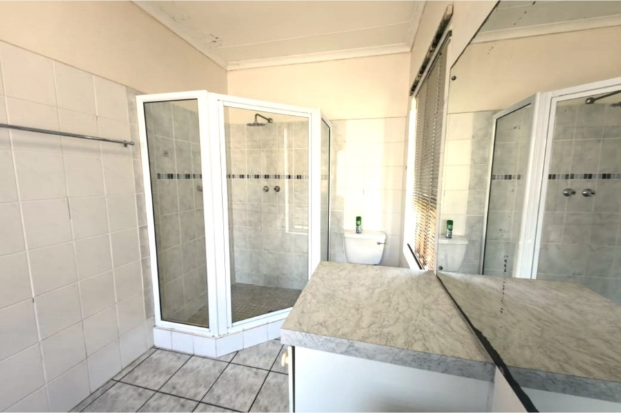 4 Bedroom Property for Sale in Meer En See KwaZulu-Natal