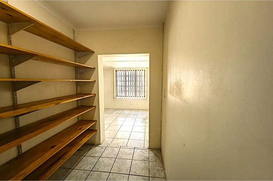 4 Bedroom Property for Sale in Meer En See KwaZulu-Natal