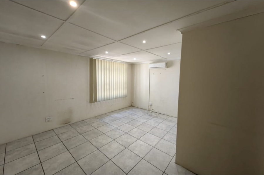 4 Bedroom Property for Sale in Meer En See KwaZulu-Natal