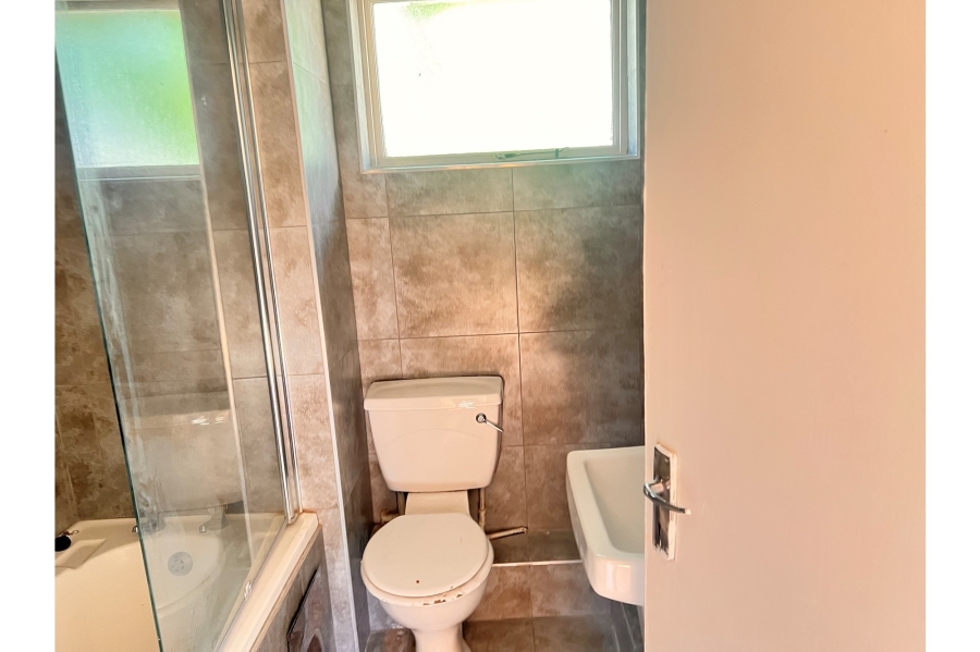To Let 2 Bedroom Property for Rent in Morningside KwaZulu-Natal