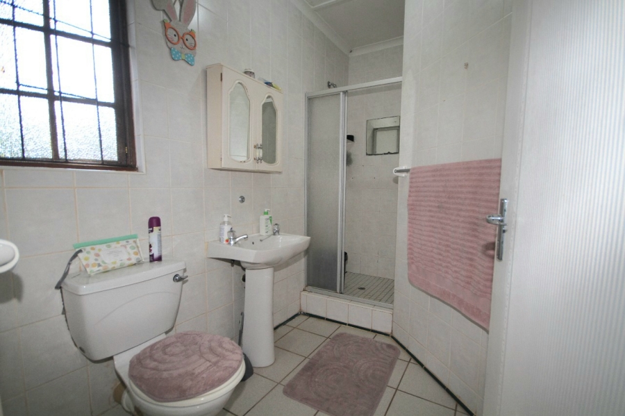 3 Bedroom Property for Sale in Amanzimtoti KwaZulu-Natal