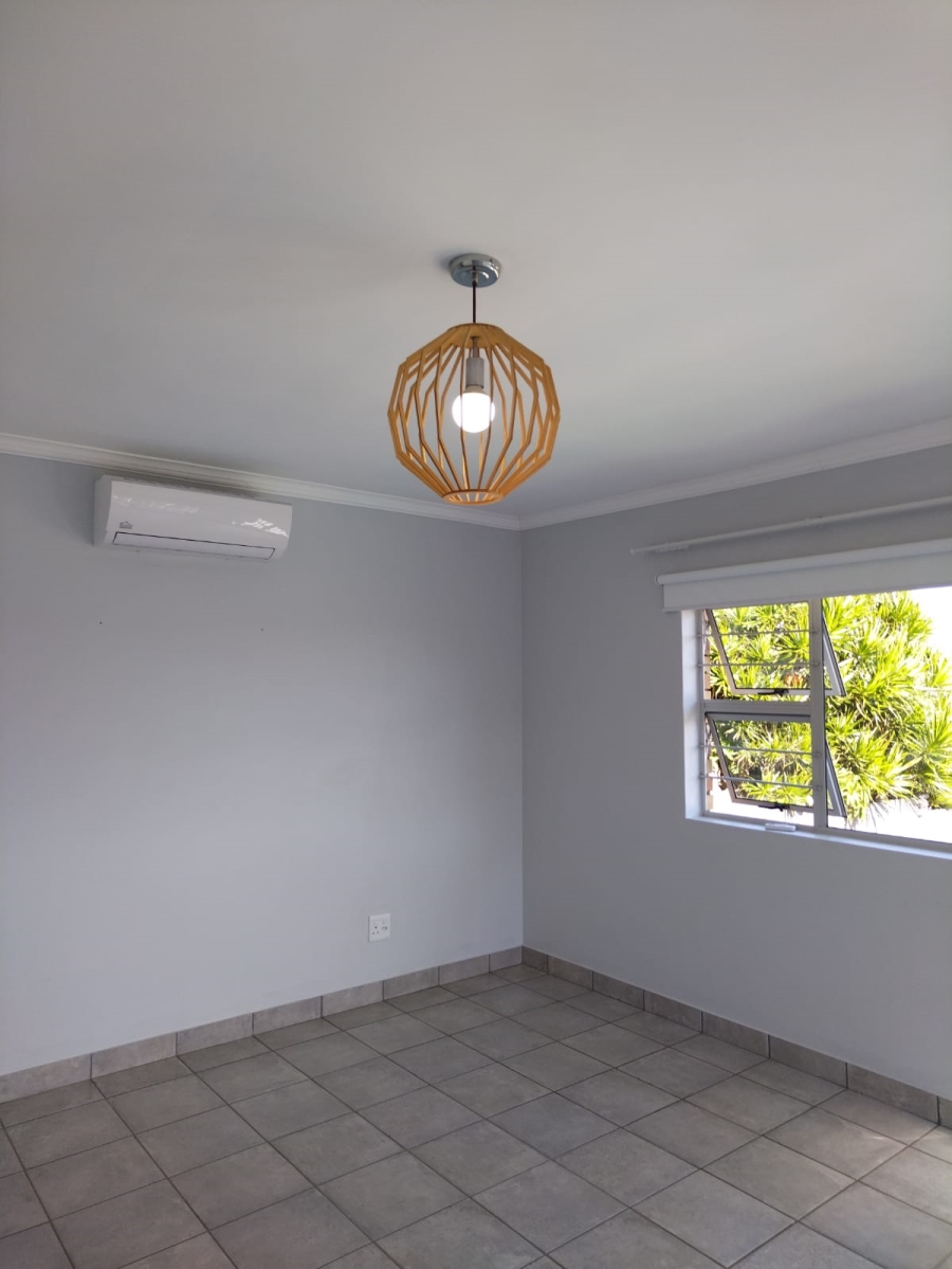 5 Bedroom Property for Sale in Bluff KwaZulu-Natal