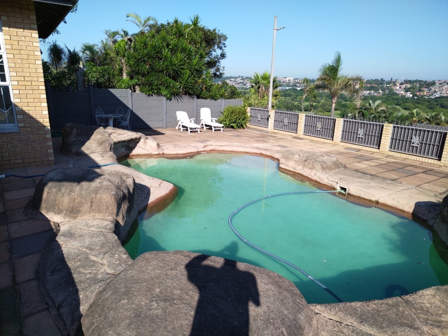 5 Bedroom Property for Sale in Bluff KwaZulu-Natal