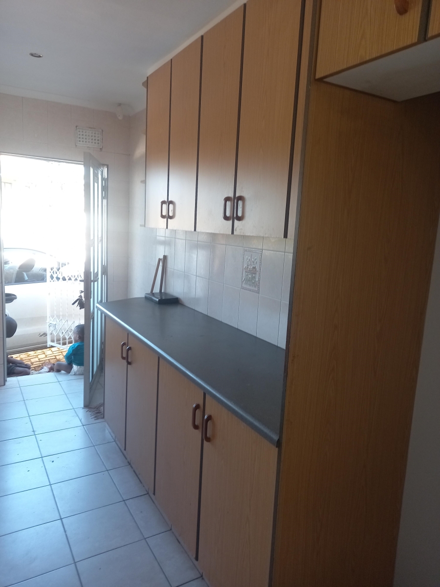 To Let 3 Bedroom Property for Rent in Avoca Hills KwaZulu-Natal