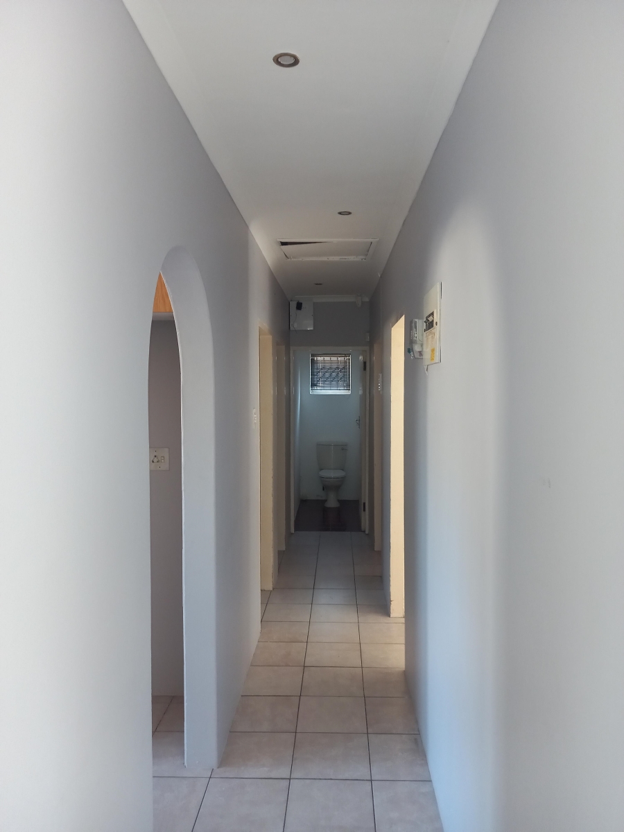 To Let 3 Bedroom Property for Rent in Avoca Hills KwaZulu-Natal