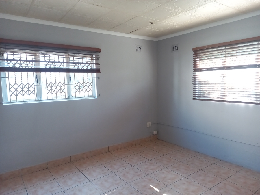 To Let 3 Bedroom Property for Rent in Avoca Hills KwaZulu-Natal