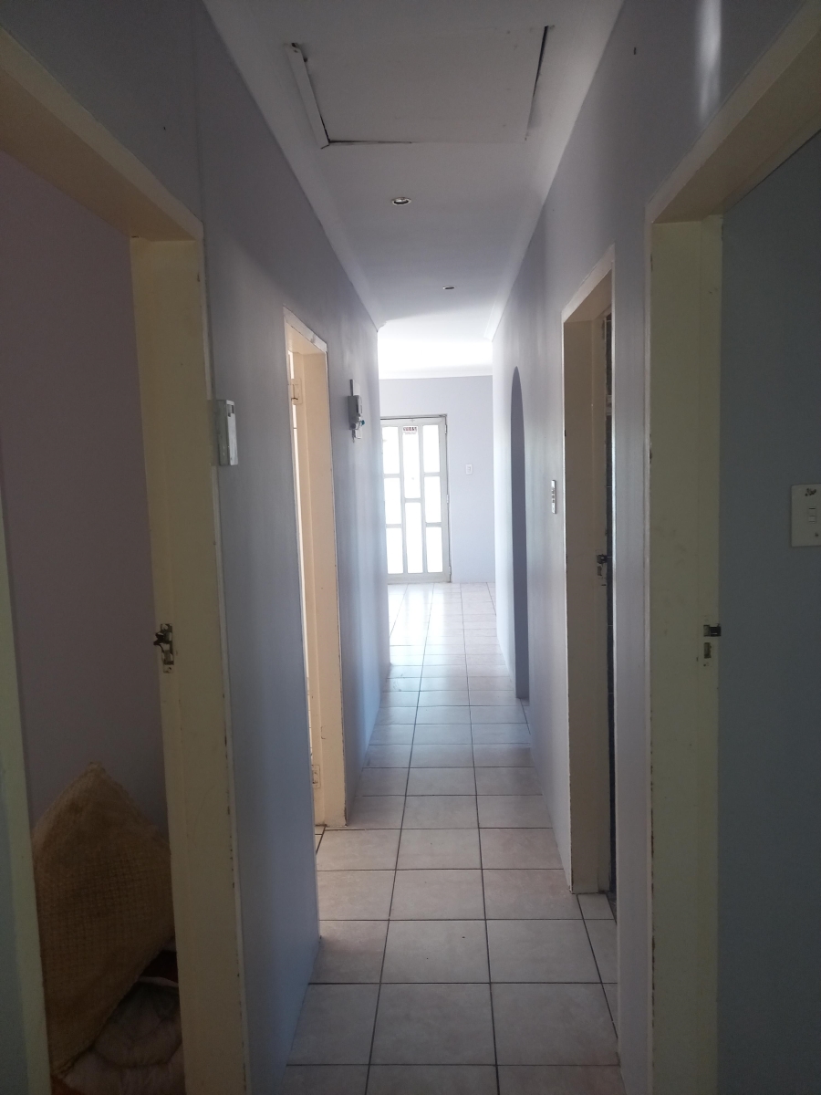 To Let 3 Bedroom Property for Rent in Avoca Hills KwaZulu-Natal
