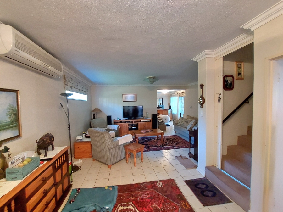3 Bedroom Property for Sale in Hayfields KwaZulu-Natal