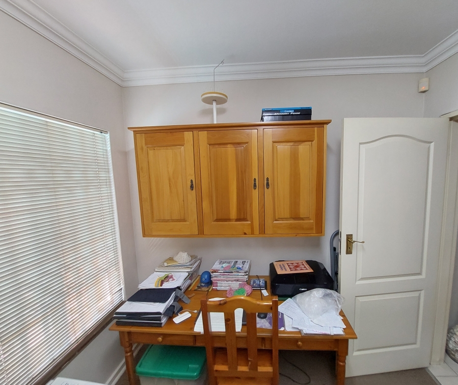 3 Bedroom Property for Sale in Hayfields KwaZulu-Natal