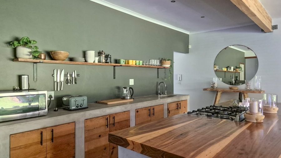 5 Bedroom Property for Sale in Compensation Beach KwaZulu-Natal