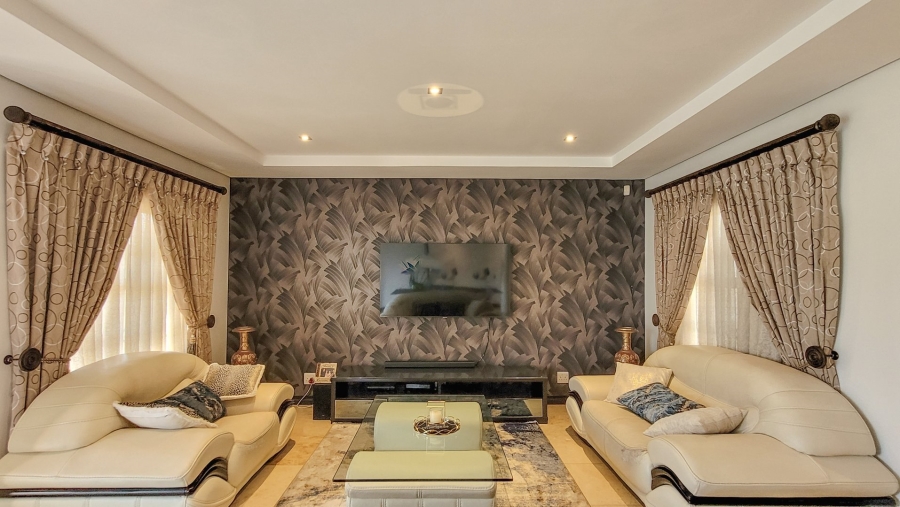 5 Bedroom Property for Sale in Sheffield Beach KwaZulu-Natal