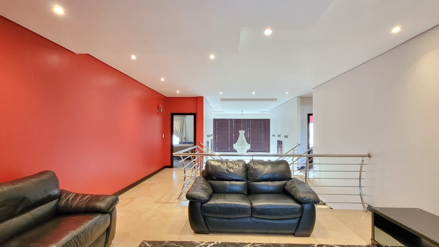 5 Bedroom Property for Sale in Sheffield Beach KwaZulu-Natal