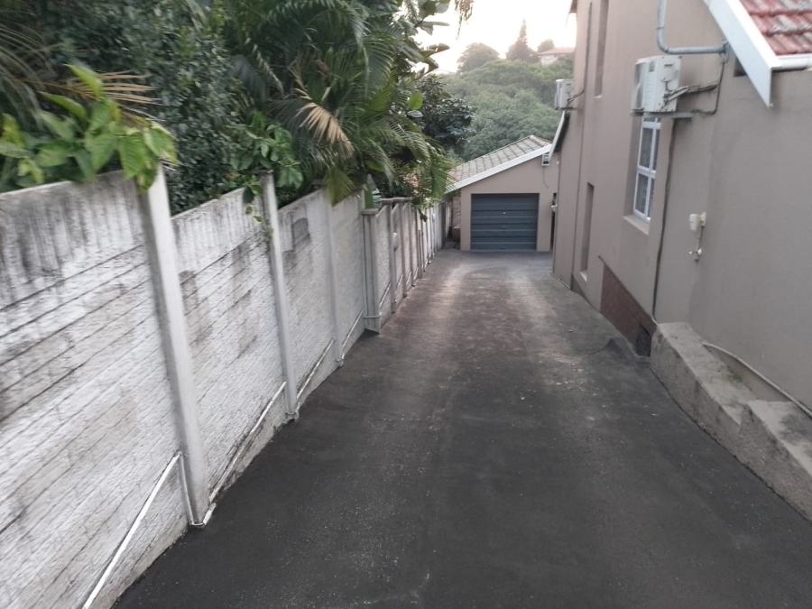 5 Bedroom Property for Sale in Umbilo KwaZulu-Natal