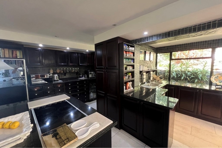 4 Bedroom Property for Sale in Ballito Central KwaZulu-Natal
