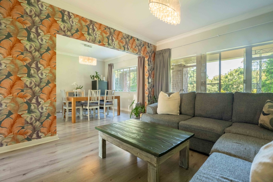 2 Bedroom Property for Sale in Kloof KwaZulu-Natal