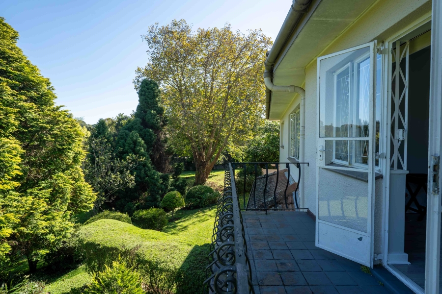 2 Bedroom Property for Sale in Kloof KwaZulu-Natal