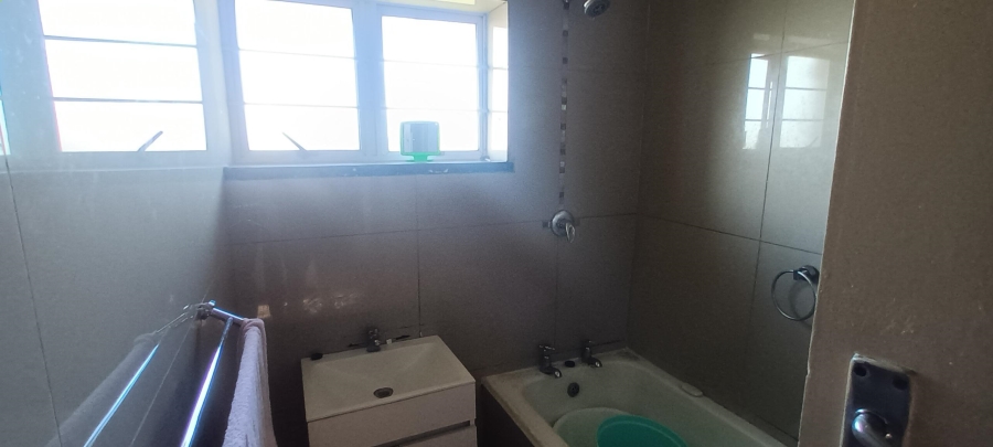 3 Bedroom Property for Sale in Montclair KwaZulu-Natal