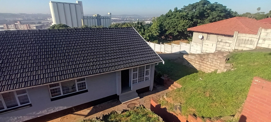 3 Bedroom Property for Sale in Montclair KwaZulu-Natal