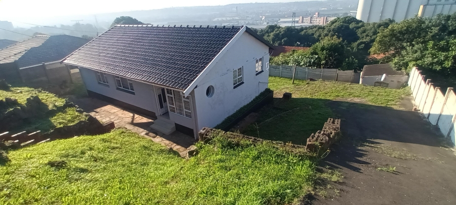 3 Bedroom Property for Sale in Montclair KwaZulu-Natal