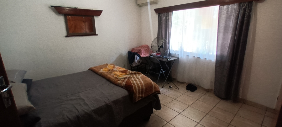 3 Bedroom Property for Sale in Wentworth KwaZulu-Natal