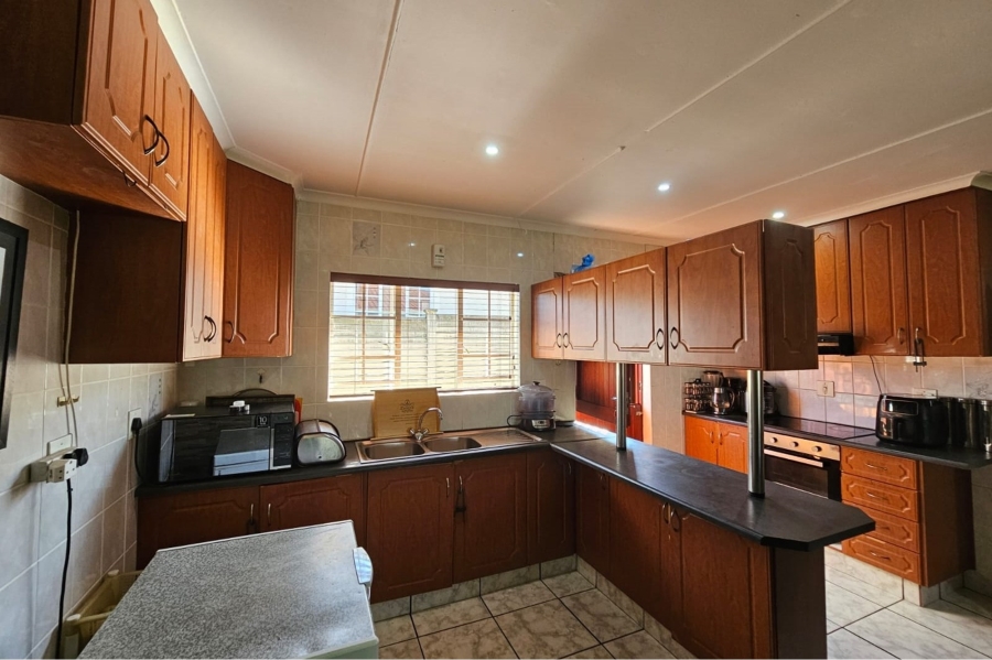 3 Bedroom Property for Sale in Lincoln Meade KwaZulu-Natal