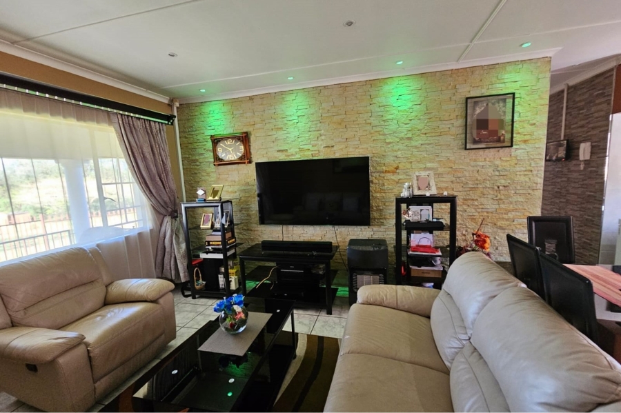 3 Bedroom Property for Sale in Lincoln Meade KwaZulu-Natal