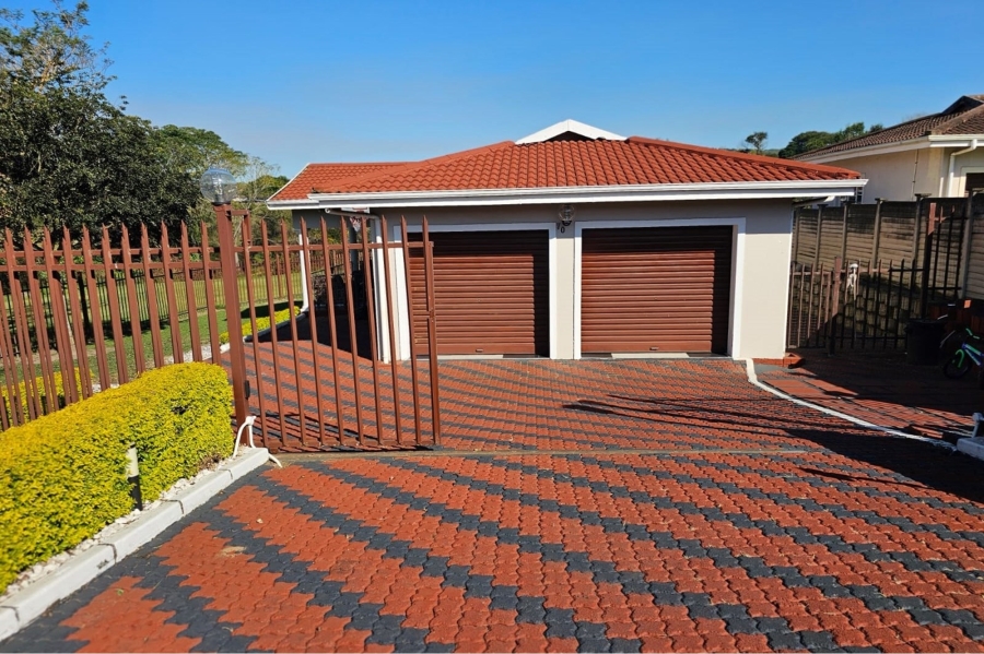 3 Bedroom Property for Sale in Lincoln Meade KwaZulu-Natal