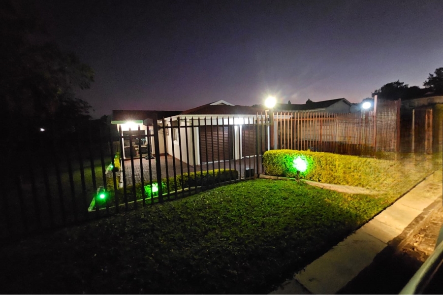3 Bedroom Property for Sale in Lincoln Meade KwaZulu-Natal