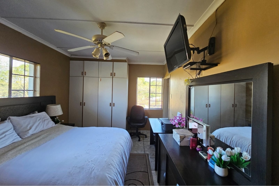 3 Bedroom Property for Sale in Lincoln Meade KwaZulu-Natal