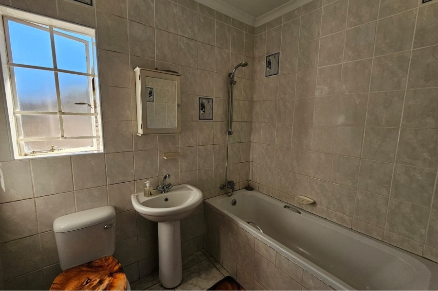 3 Bedroom Property for Sale in Lincoln Meade KwaZulu-Natal