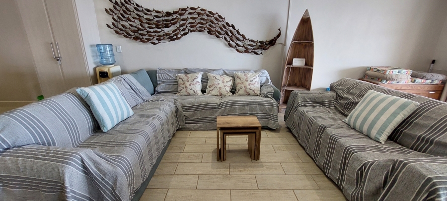 To Let 3 Bedroom Property for Rent in St Michaels On Sea KwaZulu-Natal