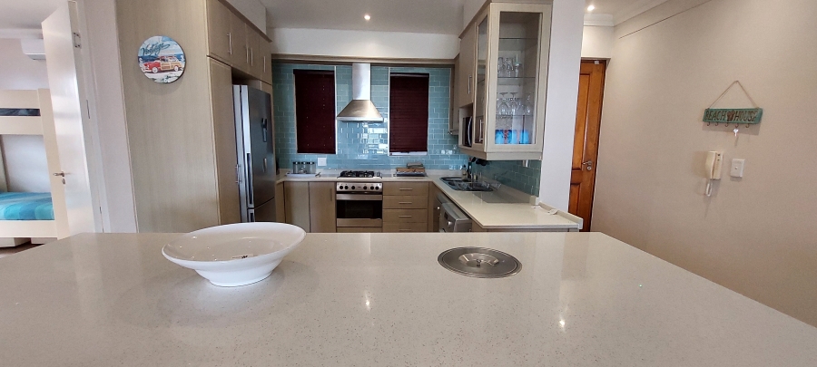 To Let 3 Bedroom Property for Rent in St Michaels On Sea KwaZulu-Natal