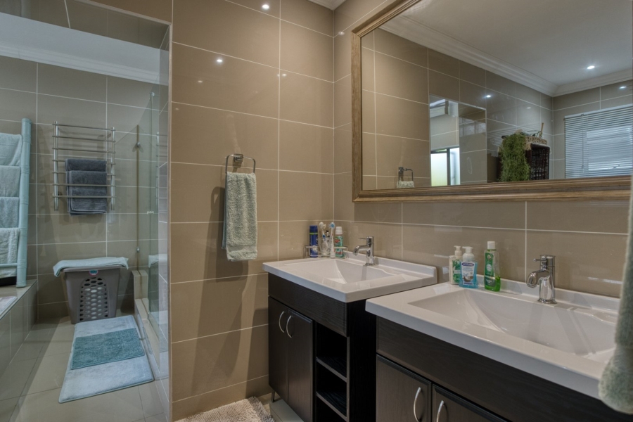 4 Bedroom Property for Sale in Ballito Central KwaZulu-Natal