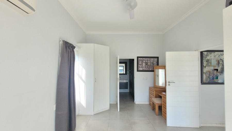 3 Bedroom Property for Sale in Palm Lakes Estate KwaZulu-Natal