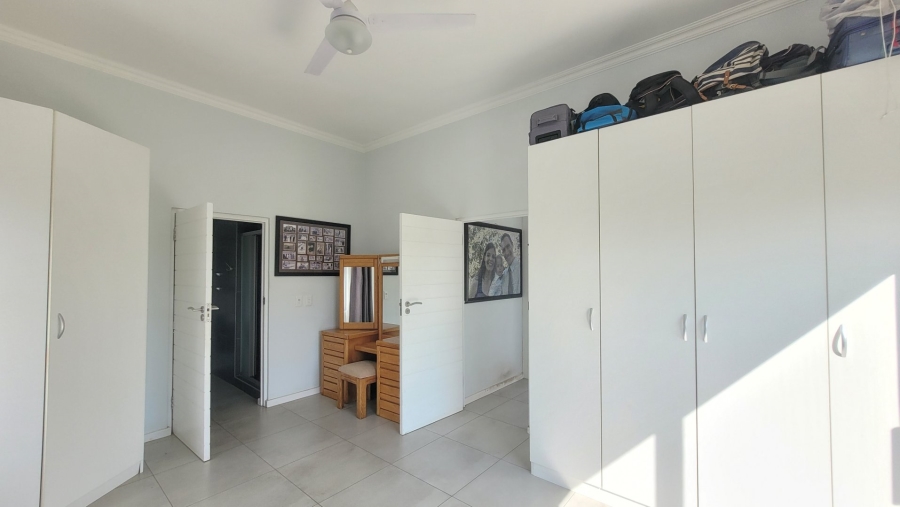 3 Bedroom Property for Sale in Palm Lakes Estate KwaZulu-Natal