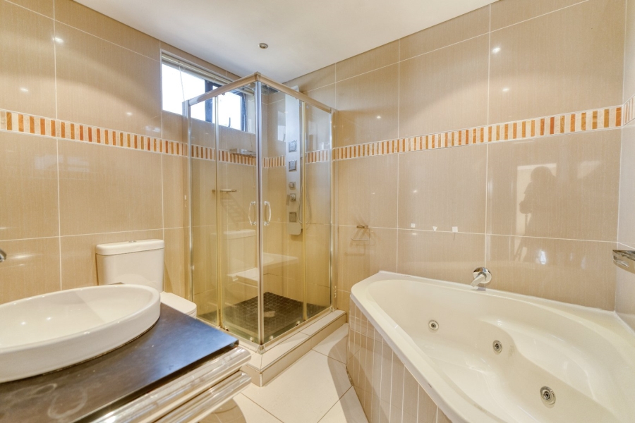 5 Bedroom Property for Sale in Mzingazi Golf Estate KwaZulu-Natal
