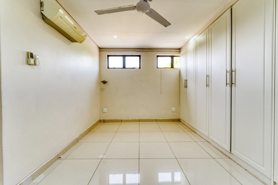 5 Bedroom Property for Sale in Mzingazi Golf Estate KwaZulu-Natal
