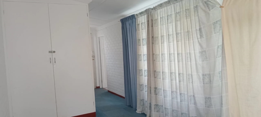 To Let 4 Bedroom Property for Rent in Darnall KwaZulu-Natal
