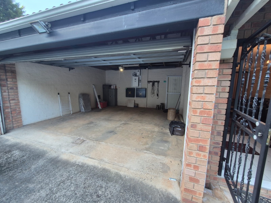 To Let 3 Bedroom Property for Rent in Chase Valley KwaZulu-Natal