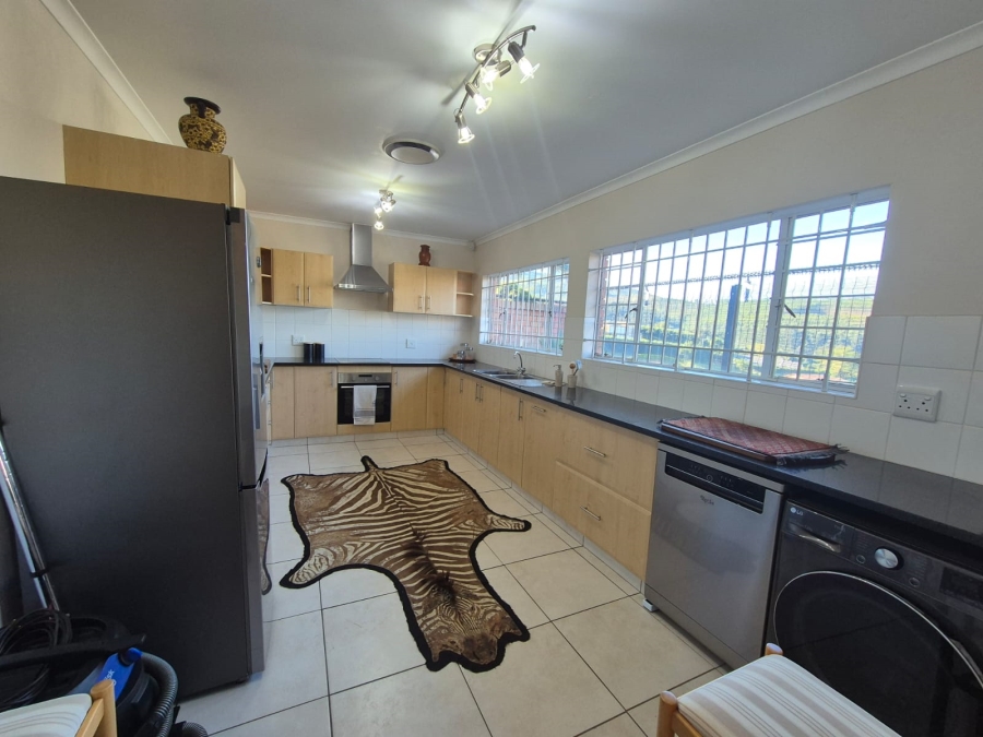 To Let 3 Bedroom Property for Rent in Chase Valley KwaZulu-Natal