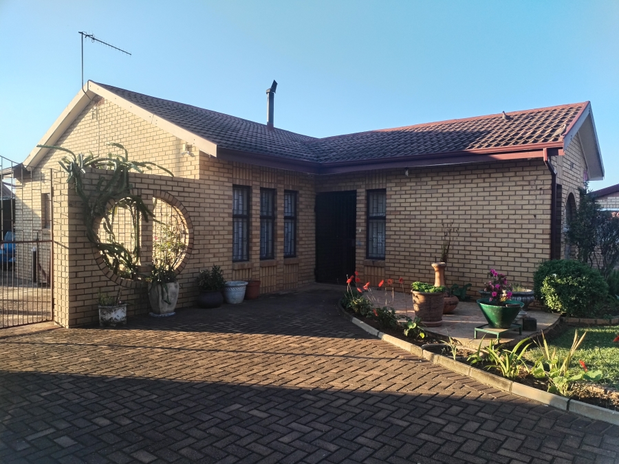 4 Bedroom Property for Sale in Newcastle KwaZulu-Natal