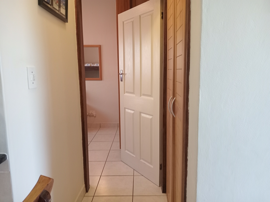 2 Bedroom Property for Sale in Beacon Rocks KwaZulu-Natal