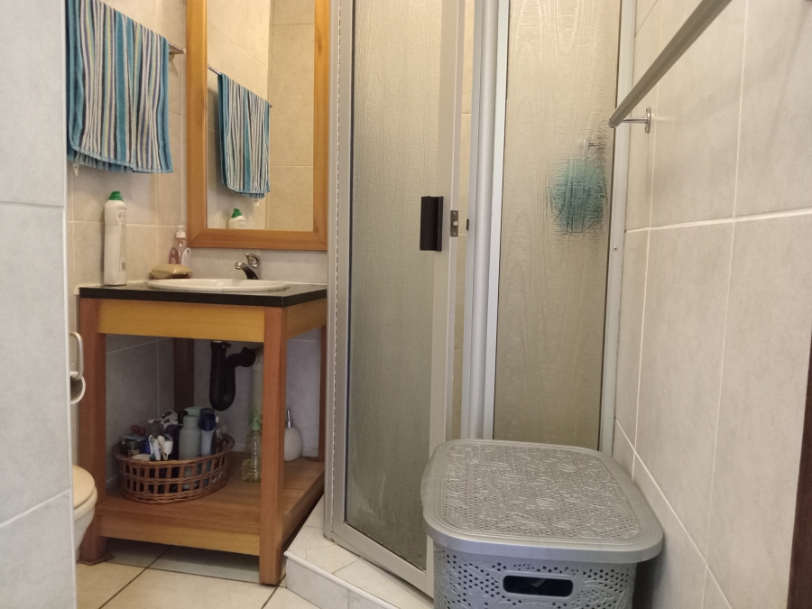 2 Bedroom Property for Sale in Beacon Rocks KwaZulu-Natal