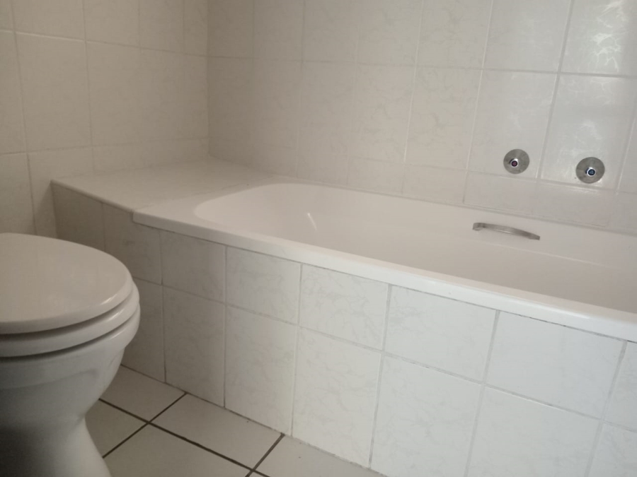 3 Bedroom Property for Sale in St Michaels On Sea KwaZulu-Natal